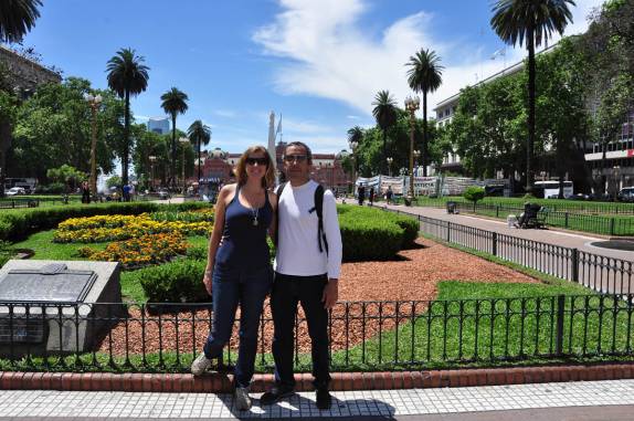 PLaza de Mayo com sol, em Buenos Aires, capital da Argentina